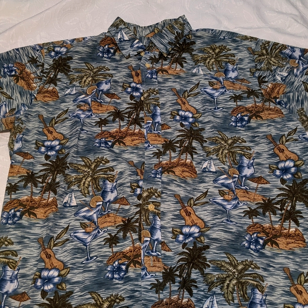 Hawaiian shirt